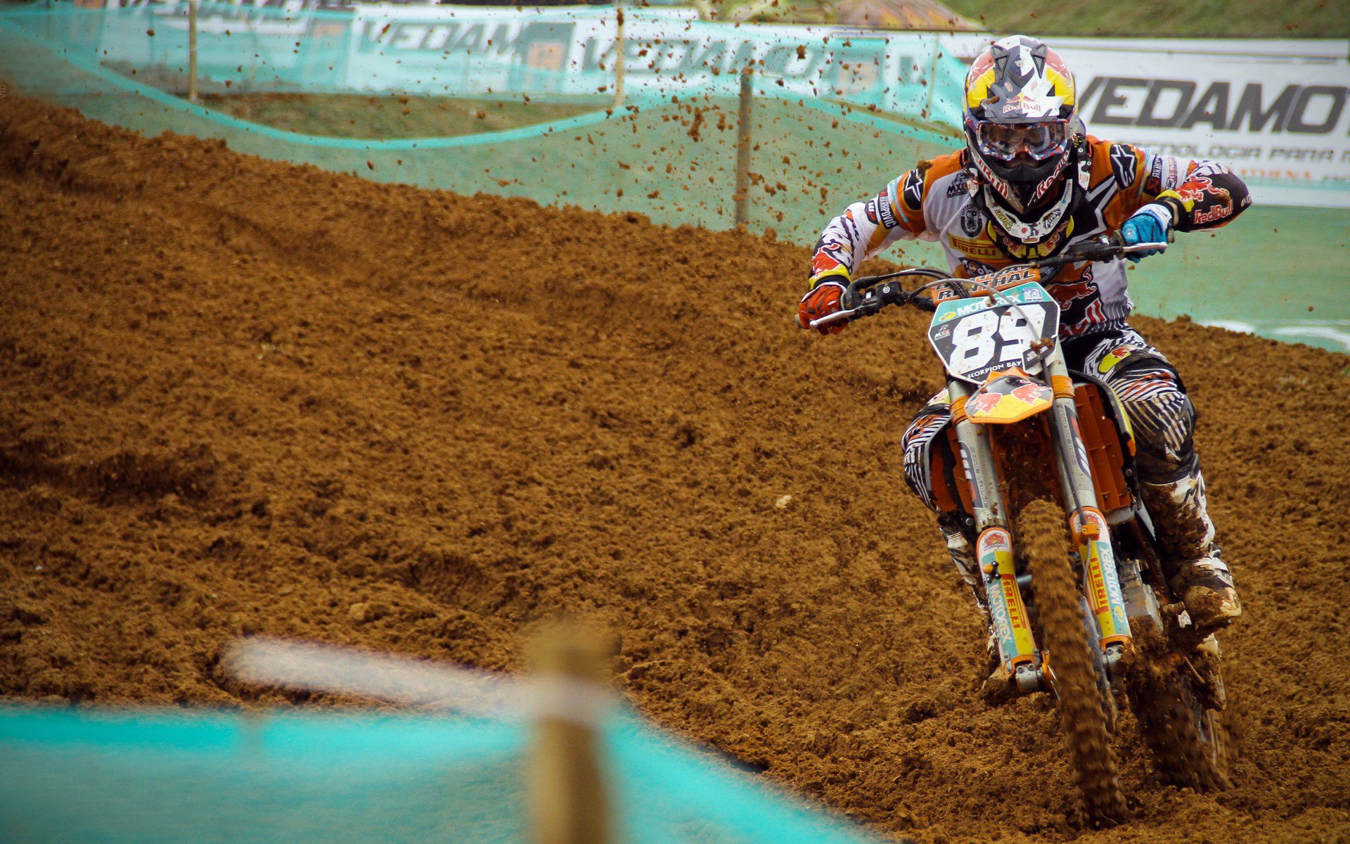 波兰队赛制解读:如何通过赛制增强团队协作与默契,波兰队的比赛