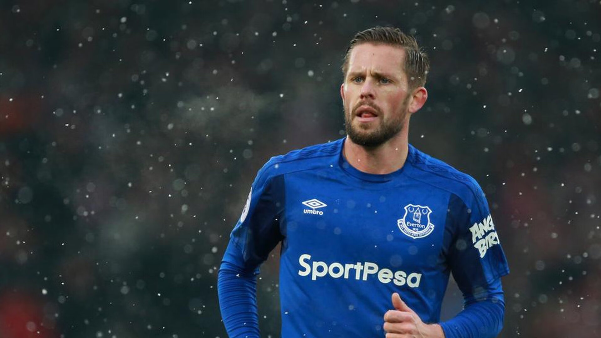 莱比锡红牛边路进攻主导比赛节奏，莱比锡红牛战术特点